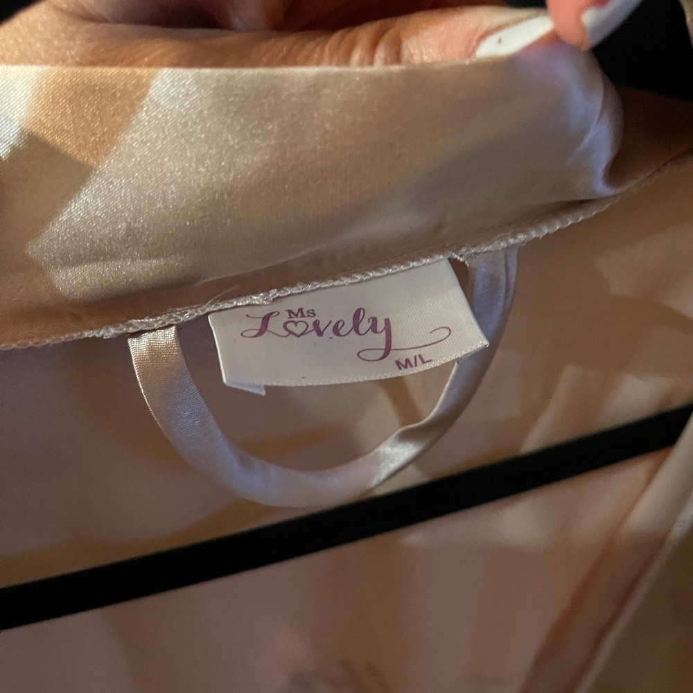 Custom “feeling myself” light Blush Pink Silky Lace Short Robe Bridal bath - Picture 4 of 16